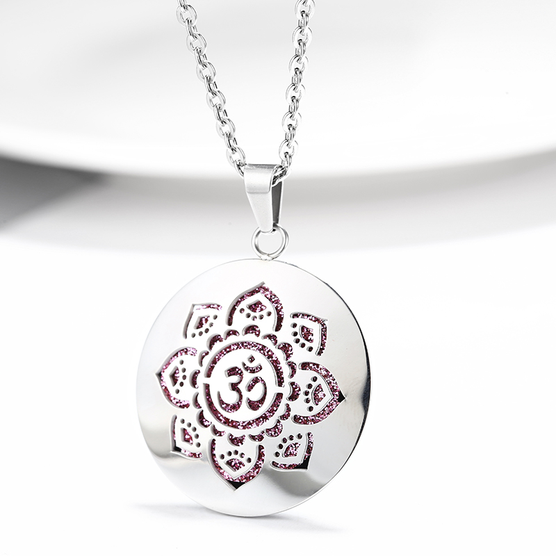 Yeni Basit Aromaterapi Uçucu Y - Heart Locket Necklace Photo incelemesi ve fiyatı