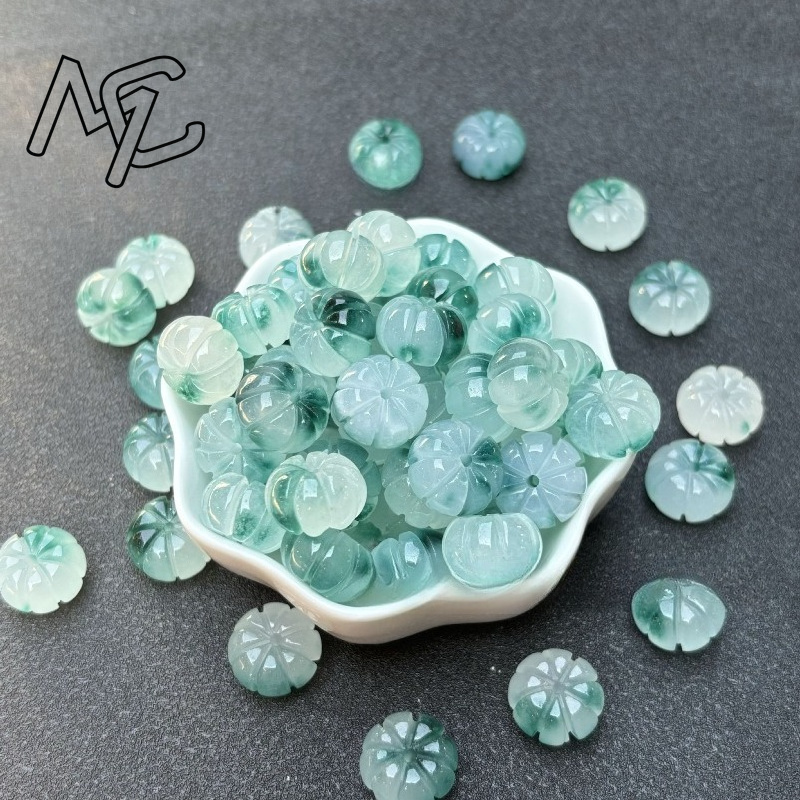 10 adet Bir Yeşil Yeşim Kabak  - Earrings incelemesi ve fiyatı