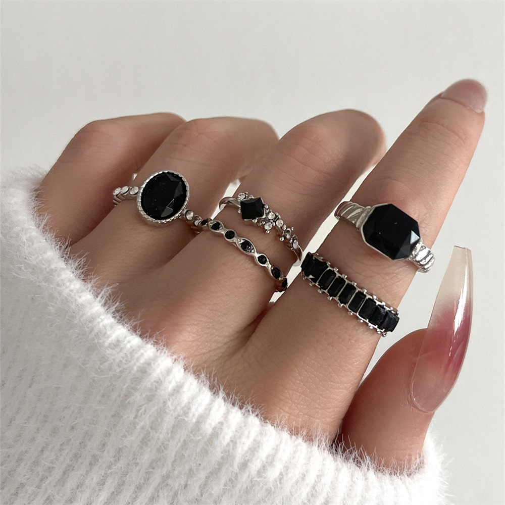 Kadınlar için Retro Tarzı Siya - Vintage Punk Knuckle Rings Set incelemesi ve fiyatı